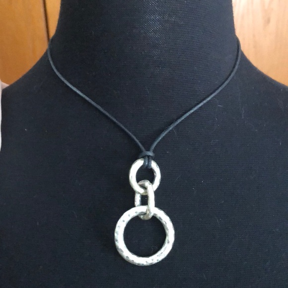 🥰SALE🥰 Lia Sophia Necklace - Picture 1 of 3